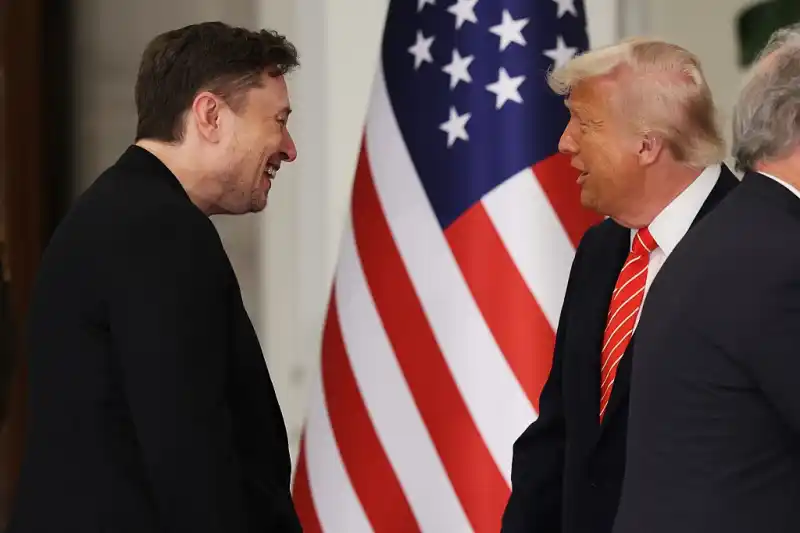 Маск залишиться у грі: Трамп озвучив плани щодо подальшої ролі бізнесмена в DOGE