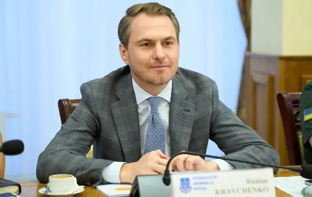 Чиновницький фронт: 45 підозр на Сумщині та Рівненщині через розкрадання і корупцію